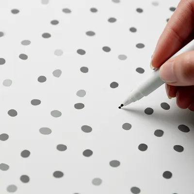 Illustration dots - Image 1