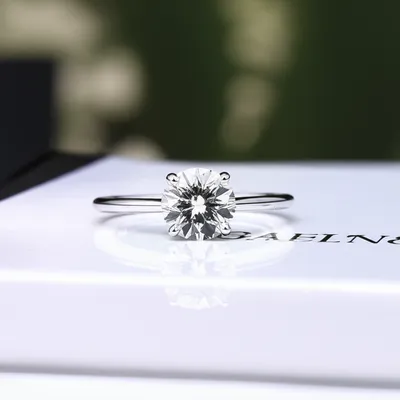 Illustration solitaire - Image 1