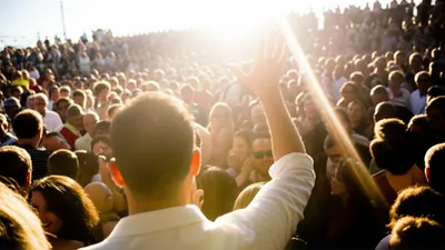 Illustration hailed - Image 1