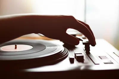 Illustration stay - Image 1