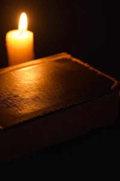 Illustration untold - Image 1