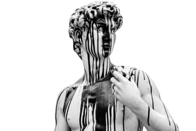 Illustration darkens - Image 1