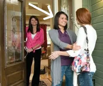 Illustration host - Image 3