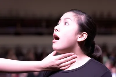 Illustration choked - Image 1