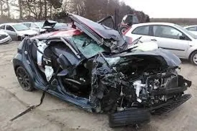 Illustration wreckage - Image 2