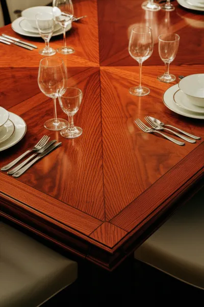 Illustration mahogany - Image 1