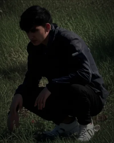 Illustration crouch - Image 1