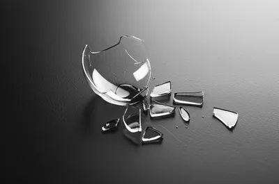 Illustration crack - Image 1