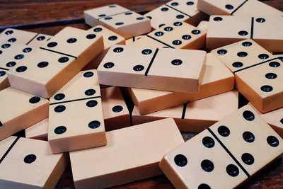 Illustration dominoes - Image 2