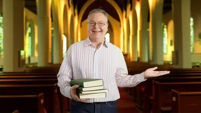 Illustration usher - Image 1