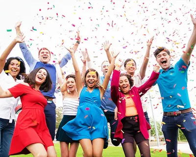 Illustration hurray - Image 1