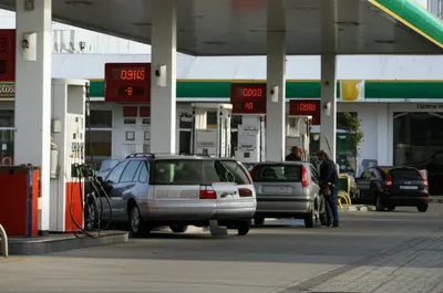 Illustration forecourt - Image 1