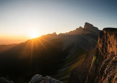 Illustration break - Image 1