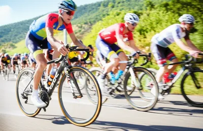 Illustration kicks - Image 1