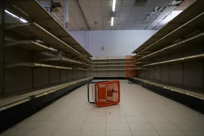 Illustration unstaffed - Image 1