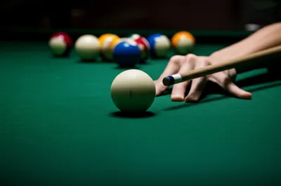 Illustration feathering - Image 1