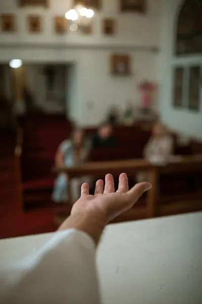 Illustration coexists - Image 2