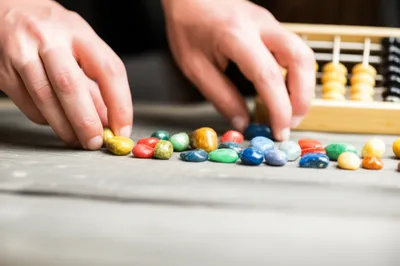 Illustration counts - Image 1