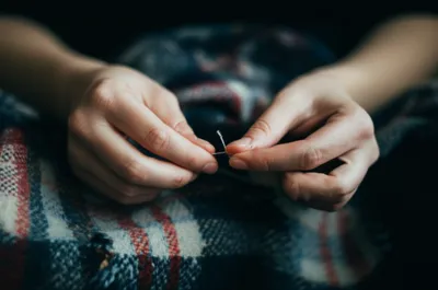 Illustration worrying - Image 1