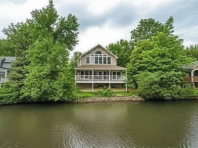 Illustration riverfront