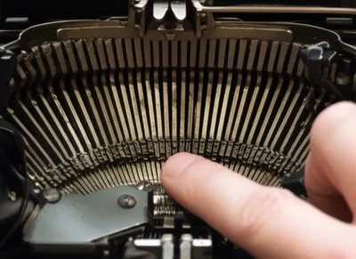 Illustration shifted - Image 1