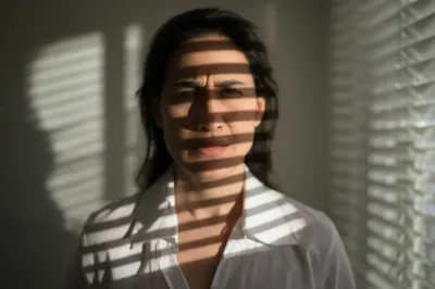 Illustration blinded - Image 1