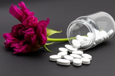 Illustration overdosed