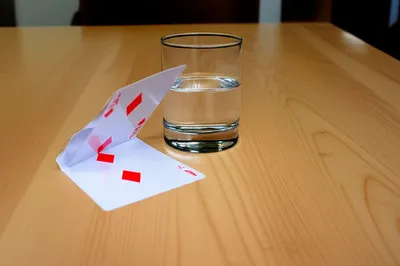 Illustration slant - Image 1