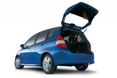 Illustration hatchback - Image 2