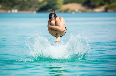 Illustration cannonballs - Image 1