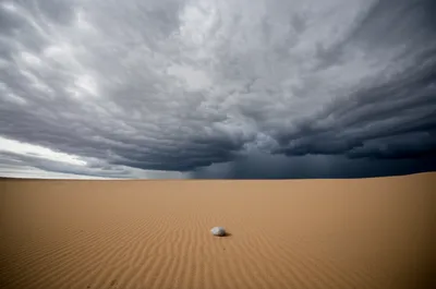 Illustration small - Image 1