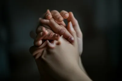 Illustration inside - Image 1