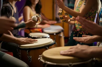 Illustration beats - Image 1