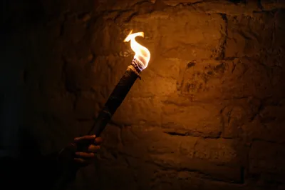 Illustration torch - Image 1