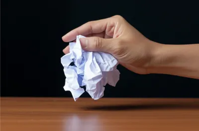 Illustration dismiss - Image 1