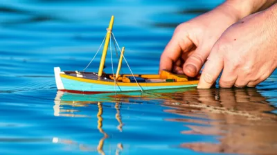 Illustration swims - Image 1