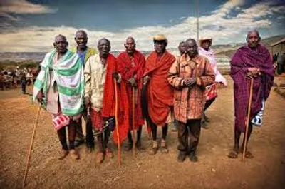 Illustration elder - Image 2