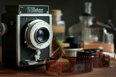 Illustration films - Image 1