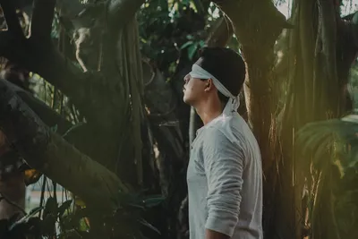 Illustration blindfolded - Image 2