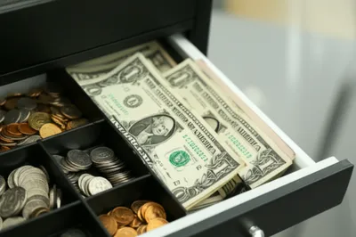 Illustration floats - Image 1