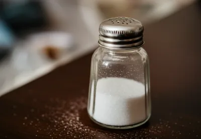 Illustration caster - Image 1