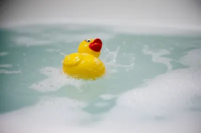 Illustration sloshed - Image 1