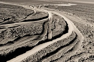 Illustration retread - Image 1