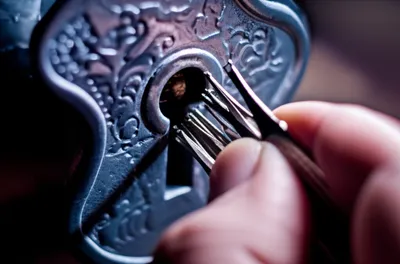 Illustration pick - Image 1