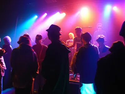 Illustration baggy - Image 1