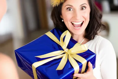 Illustration gratifies