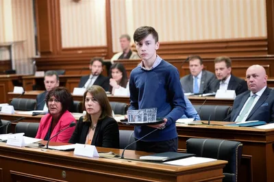 Illustration p - Image 1