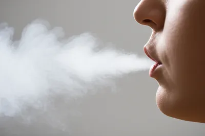 Illustration exhaled - Image 1