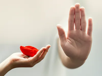 Illustration refusing - Image 1