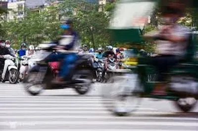 Illustration bustle - Image 2